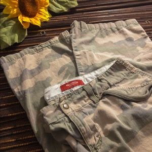 Hollister camouflage cargo pants